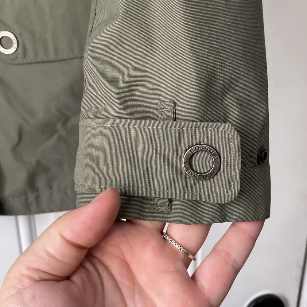 Columbia Army Green Remoteness Jacket Size Small
